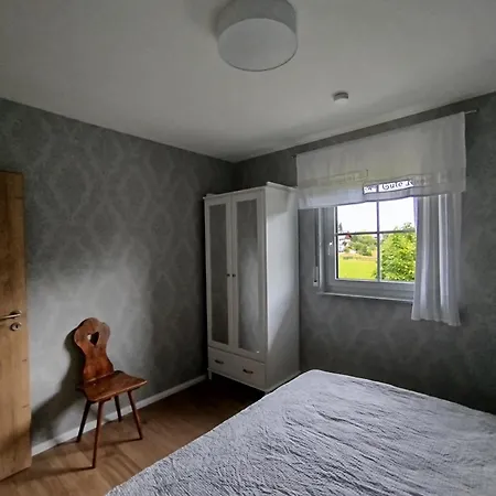 Landzeit 1 Apartment Schoemberg (Calw)